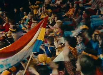 Parade (1974) download