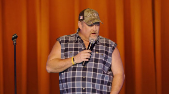 Larry the Cable Guy: Remain Seated (2020) download