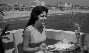 Night Tide (1961) download