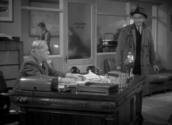 A Man Betrayed (1941) download